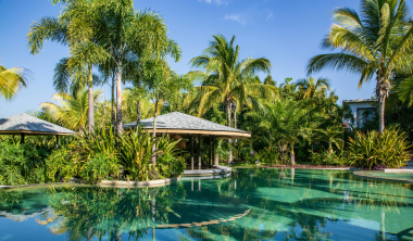 piscine d'un hôtel 5 étoiles