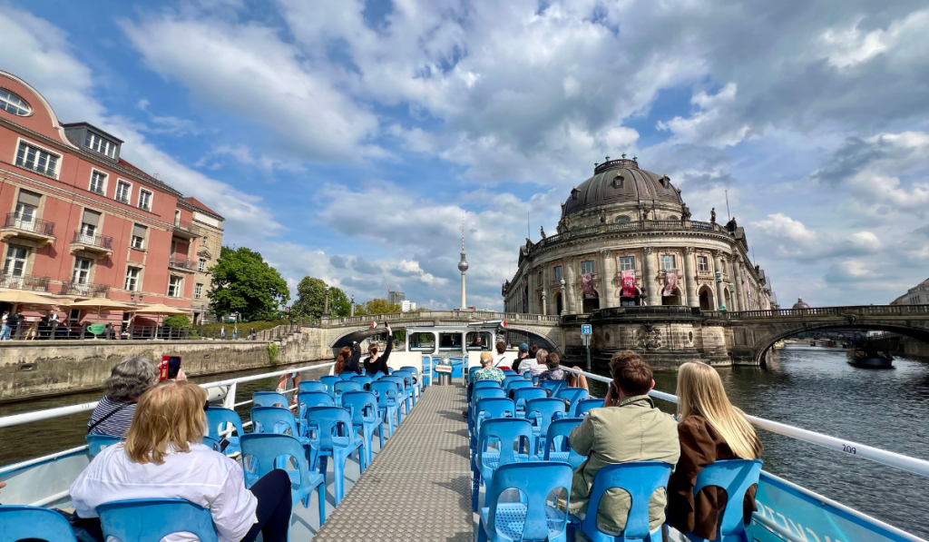 Que visiter à Berlin en 4 jours ? Récit + conseils 3 Croisière lors d'un séjour de 4 jours à Berlin